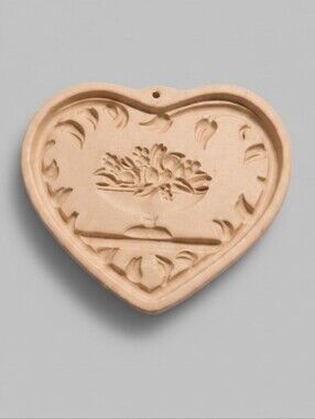 Pampered Chef Vintage 1999 Come to the Table Heart Cookie Mold | Family Heritage
